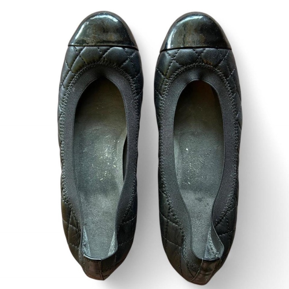 Stuart Weitzman Black Quilted Leather Ballet Flats